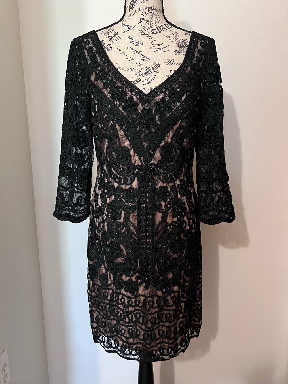 Sue Wong Nocturne Black Lace Beaded Sheath Dress Size 8